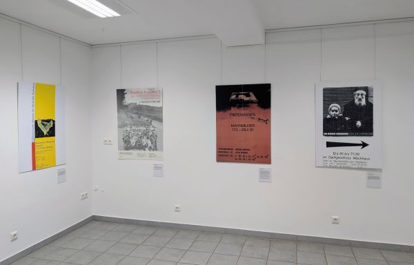 Plakate aus 100 Jahren Museumsgeschichte